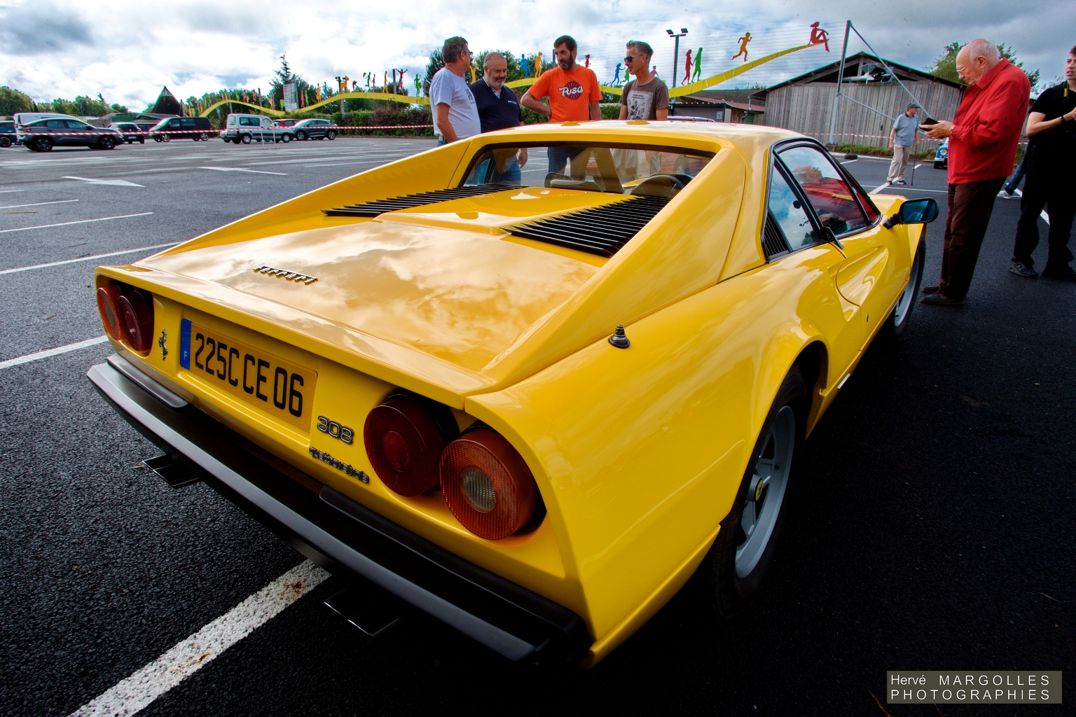 Ferrari 308GTB-02.jpg